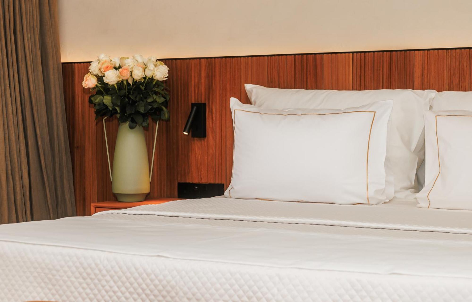 M Boutique Hotel - Designed For Adults Пафос Экстерьер фото